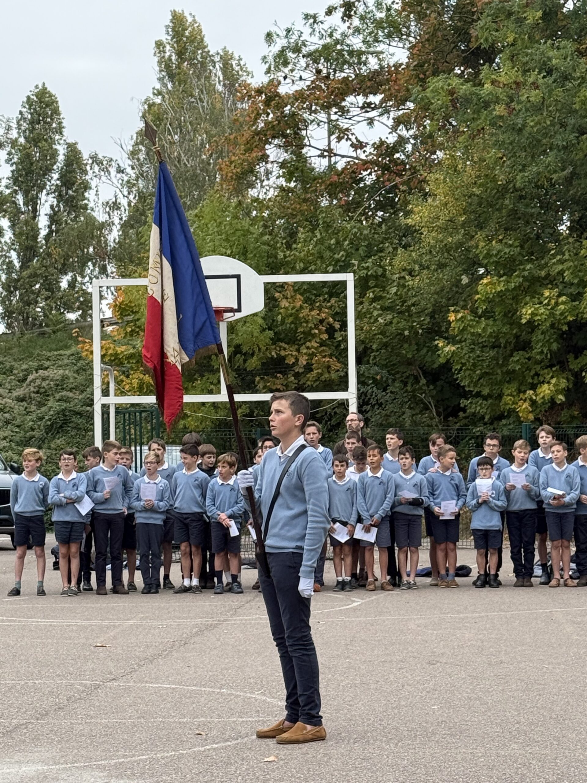 Remise drapeau le porte drapeau